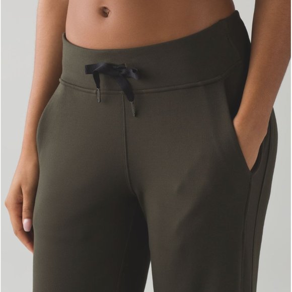 Lululemon Ready to Rulu Jogger (1st release) - Picture 1 of 3